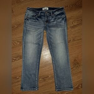 BKE Women's Faded Distressed Cropped Stretch Jeans 27